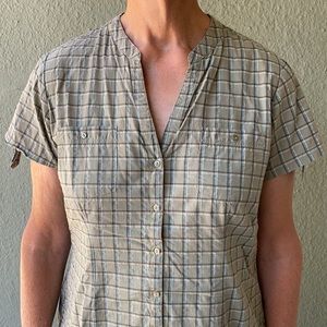Eddie Bauer summer shirt